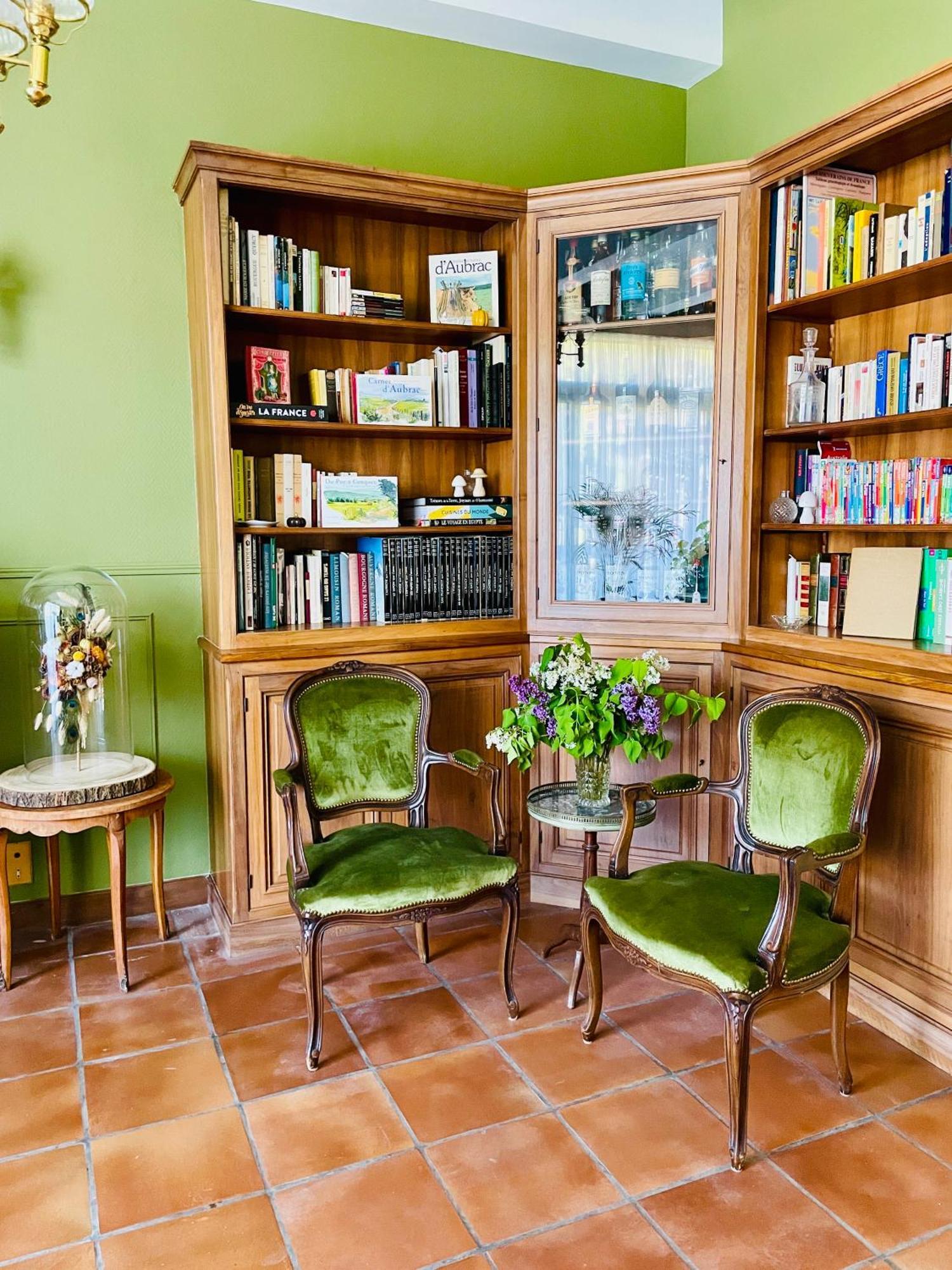 La Maison Au Toit Vert Espalion Exteriör bild