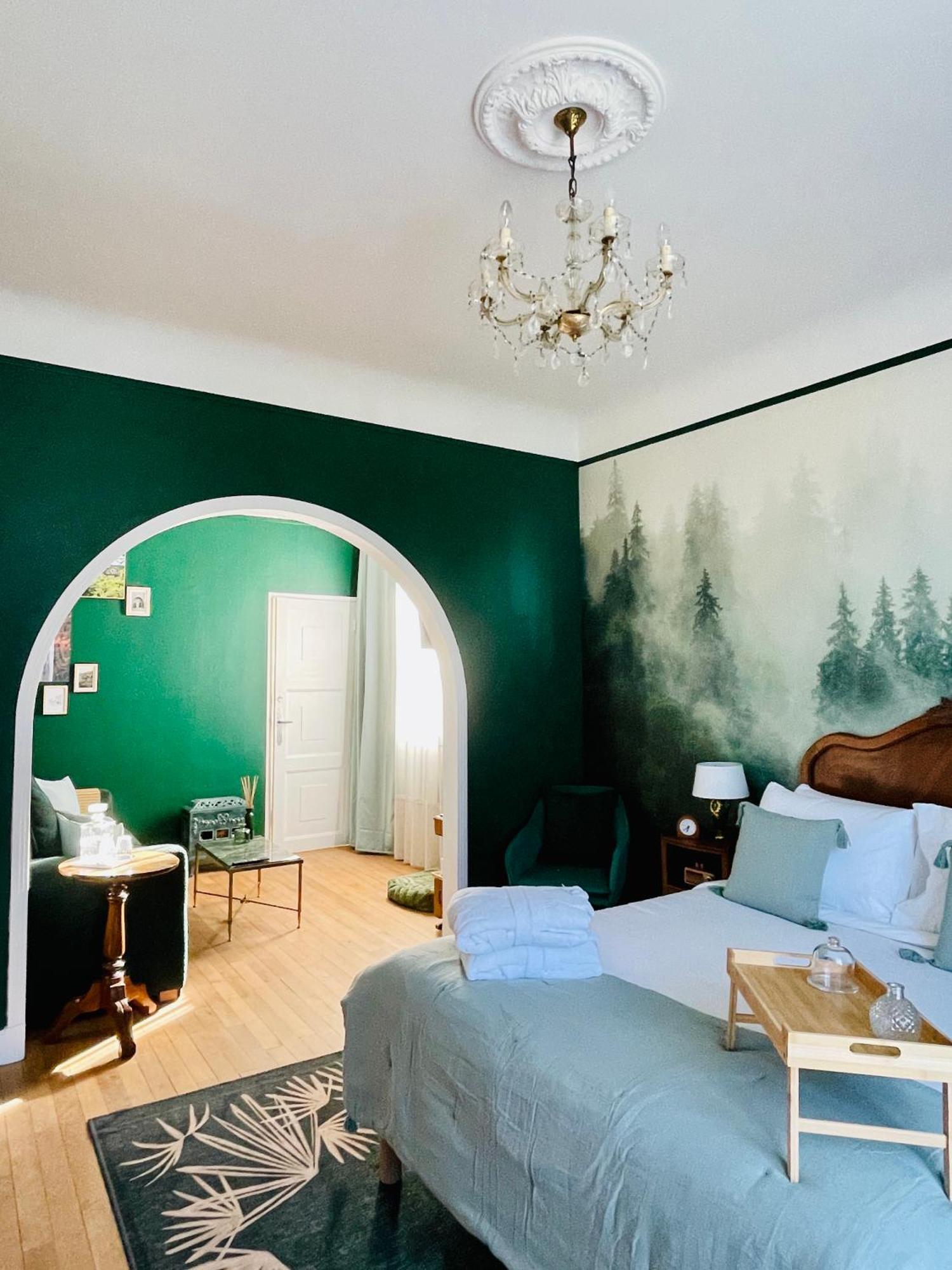 La Maison Au Toit Vert Espalion Exteriör bild